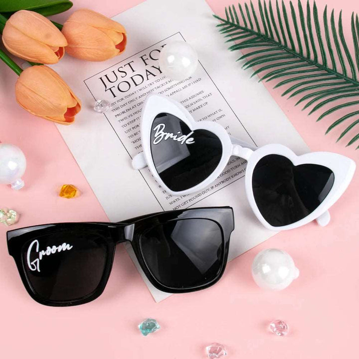 2pcs Bride groom Sunglasses Wedding Decoration Black White Heart Shaped Glasses